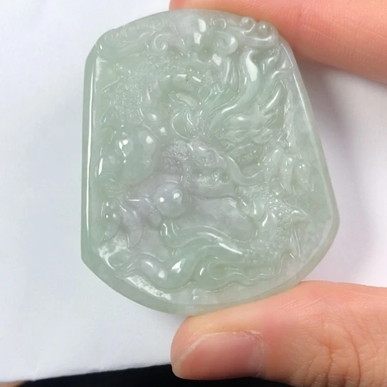 翡翠未镶嵌颈饰缅甸A货，每天下午1点半开播