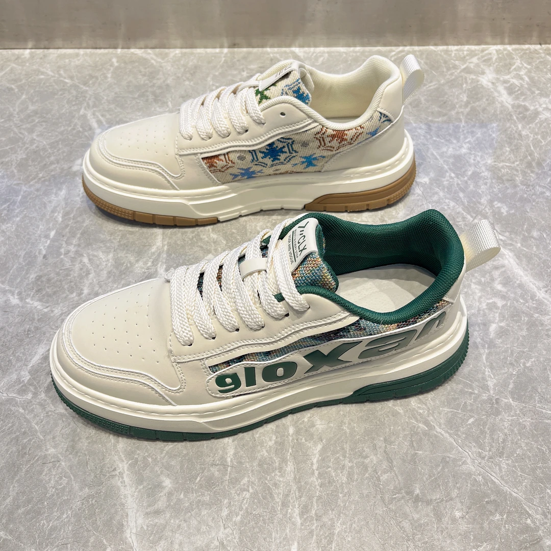 2025年防臭休闲运动网面简约舒适阿甘运动鞋1808