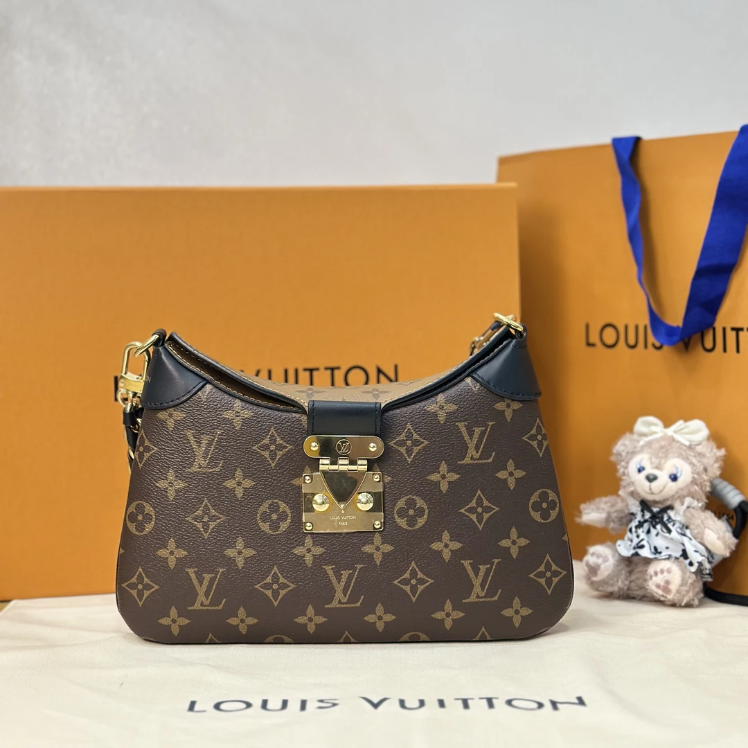 全新未使用 LouisVuitton/路易威登 壹所/Lv新款黑牛角斜挎/闲置