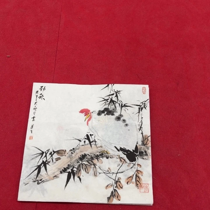 国画花鸟等图案和造型各有