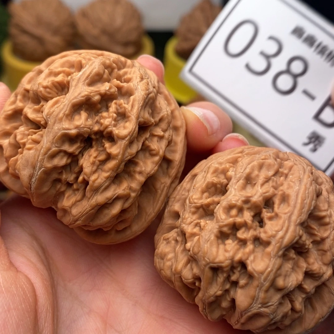 文玩核桃把件大粗筋44……