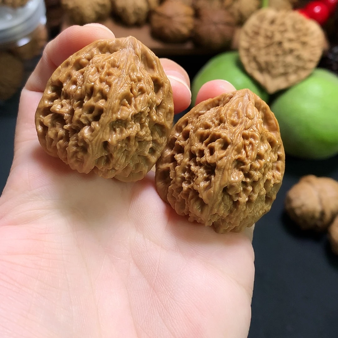 小****文玩核桃把件高炮南疆37