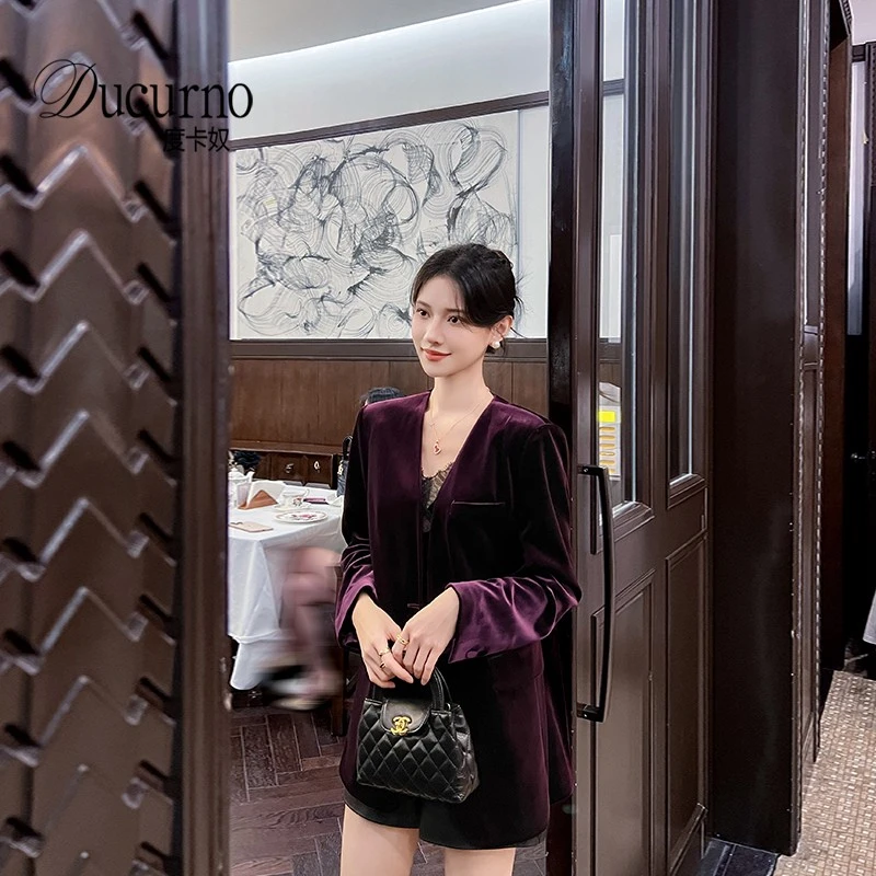 高级感休闲西装外套女款2025秋季新款韩系宽松气质小个子西服上衣