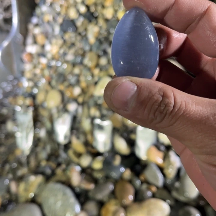 未镶嵌和田玉（糖玉）珠宝奇石