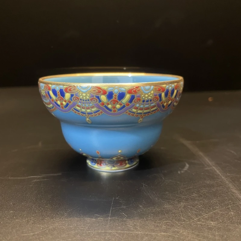 12.29a/N100300/01142//蓝地粉彩描金葫芦杯/口径7.9/高5.2/90cc