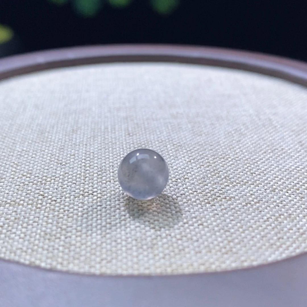颈饰未镶嵌翡翠黑冰乌鸡卡8.3mm