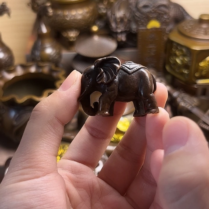 精美铜器，点击下单