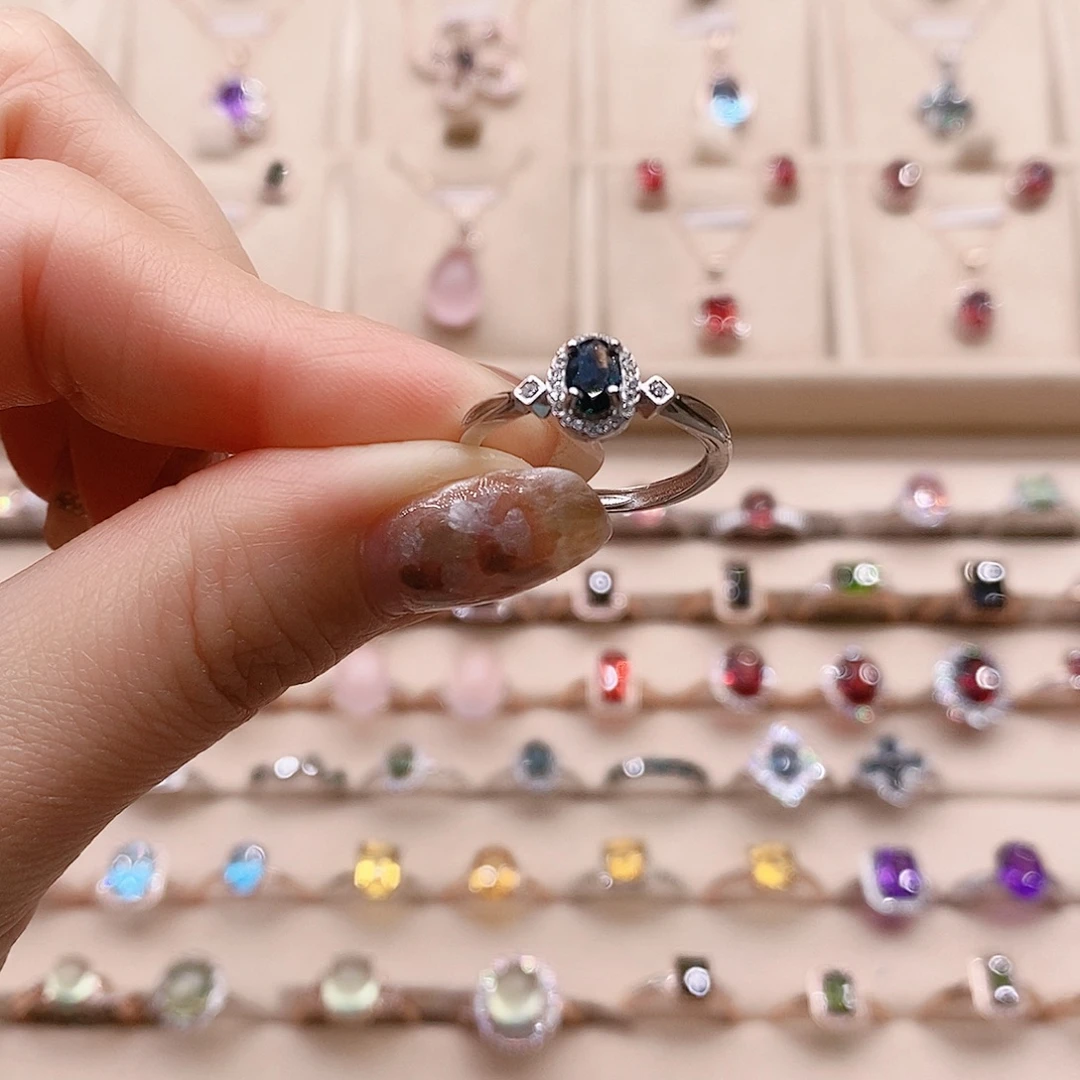 蓝宝石银S925镶嵌戒指戒指