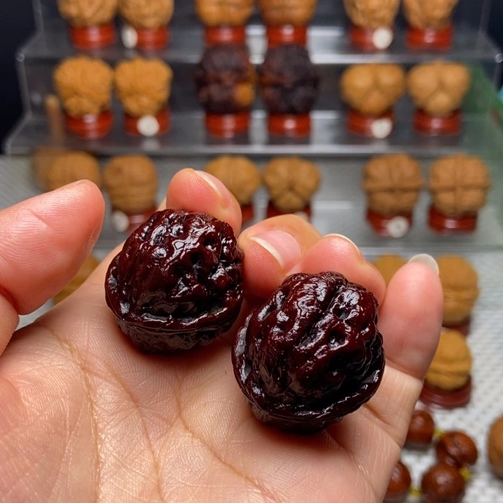 文玩核桃把件脑纹蛙42