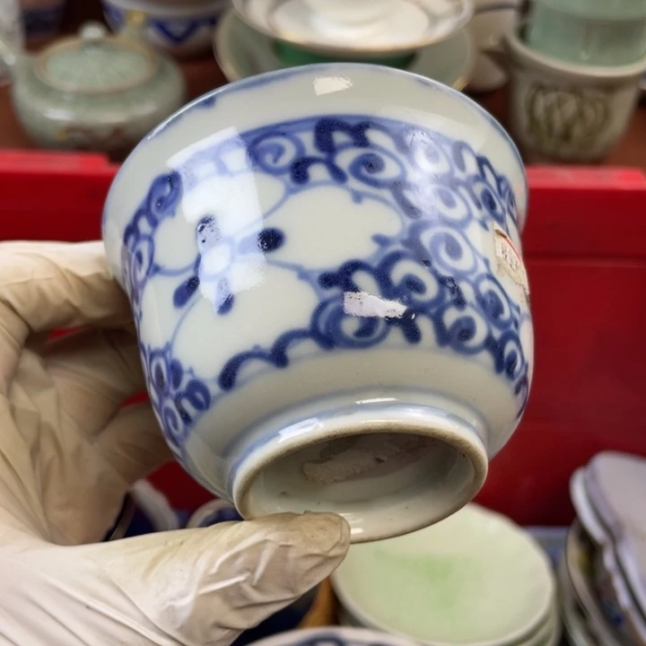 他家瓷器真美…开播了