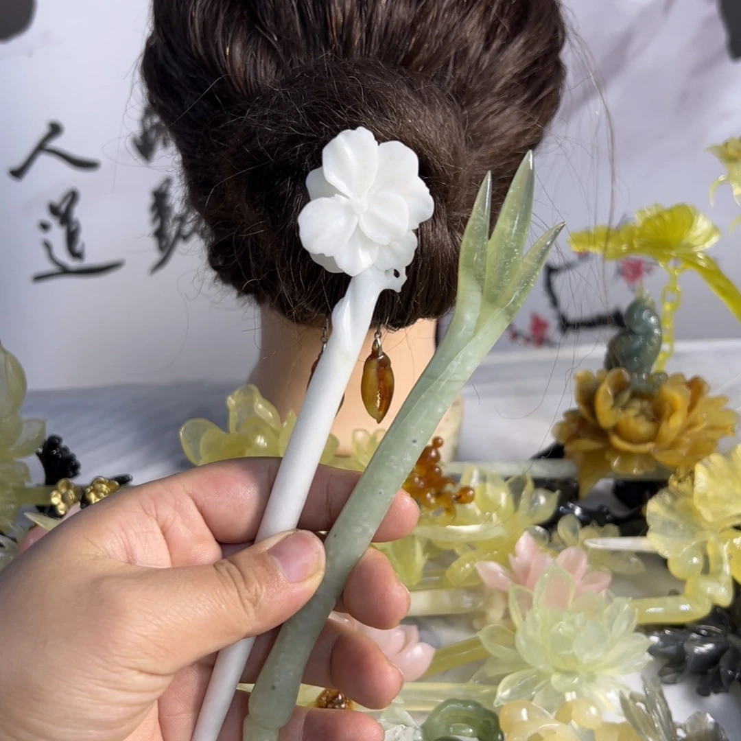 蛇纹石玉未镶嵌发饰