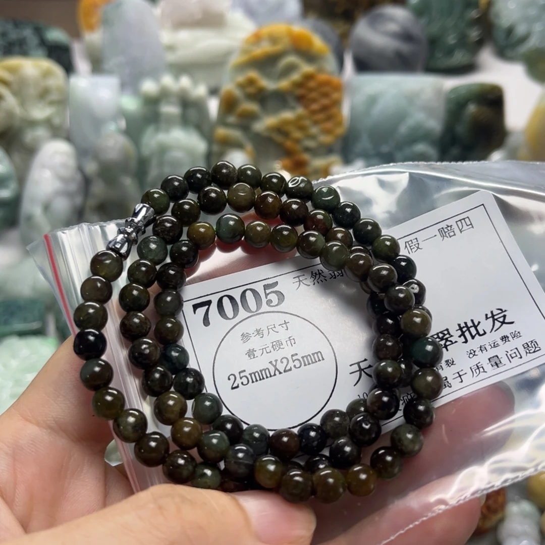 翡翠未镶嵌颈饰7005