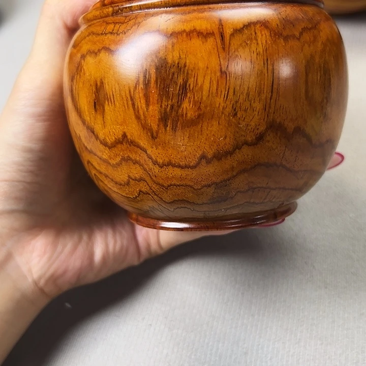 木质志**儿越南黄花梨茶叶罐一个