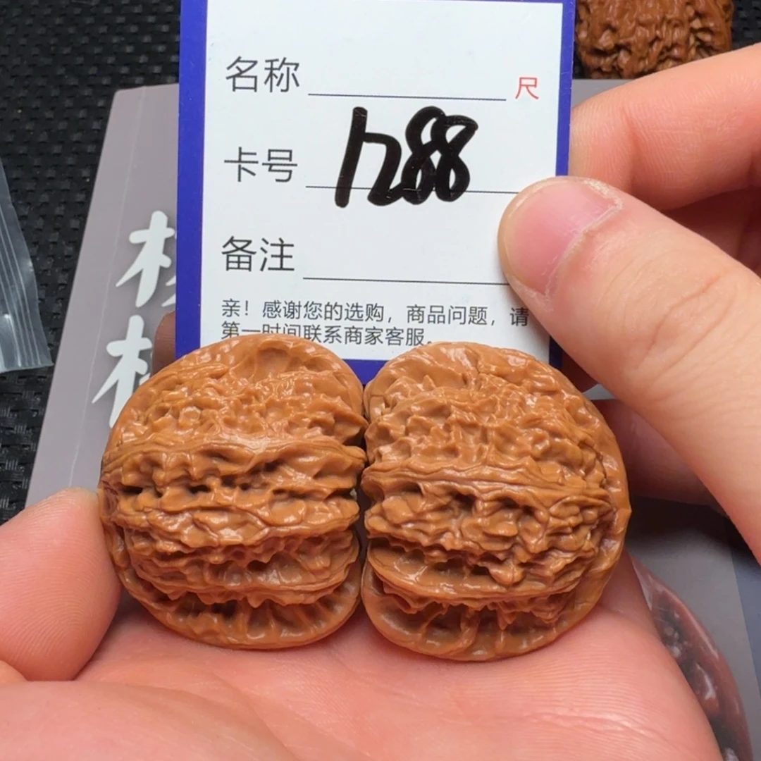 吊坠文玩核桃白狮子