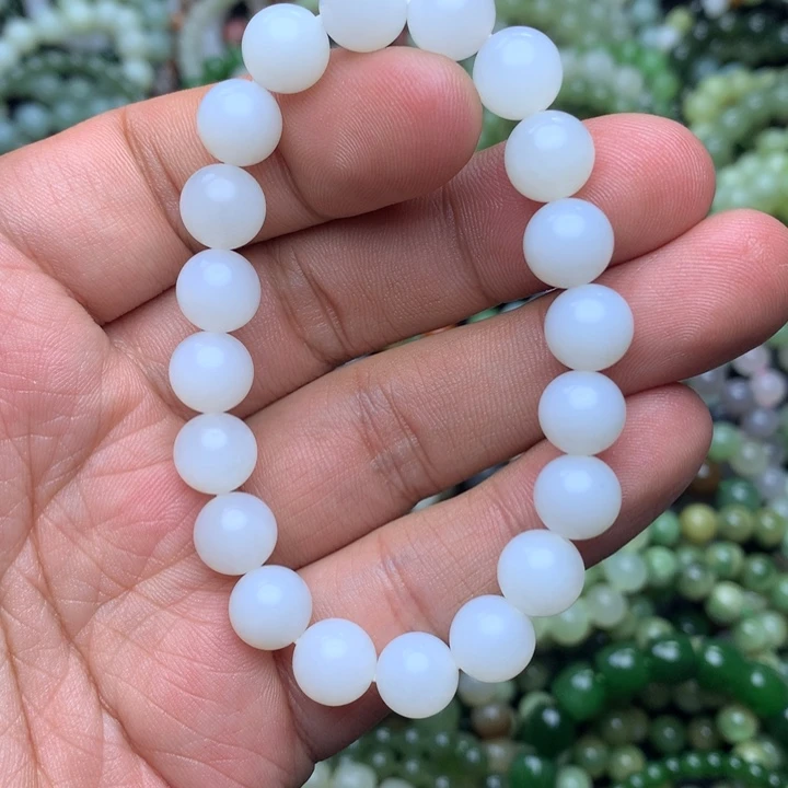 和田玉未镶嵌手串