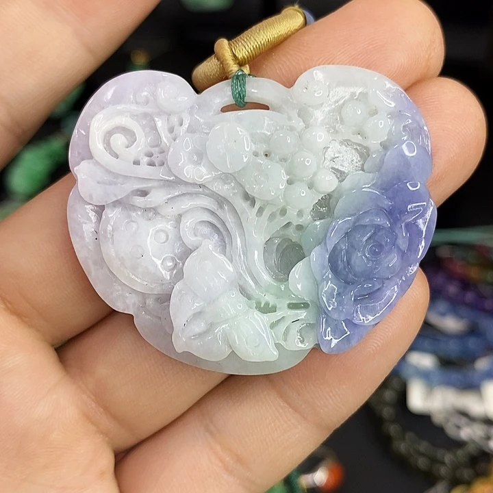 翡翠未镶嵌颈饰吊坠