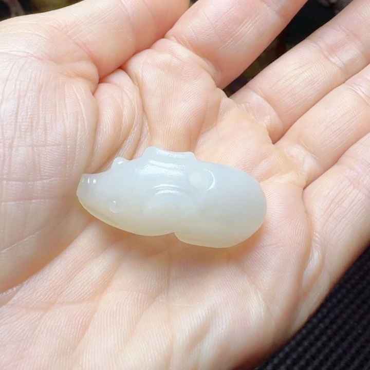 和田玉挂件未镶嵌