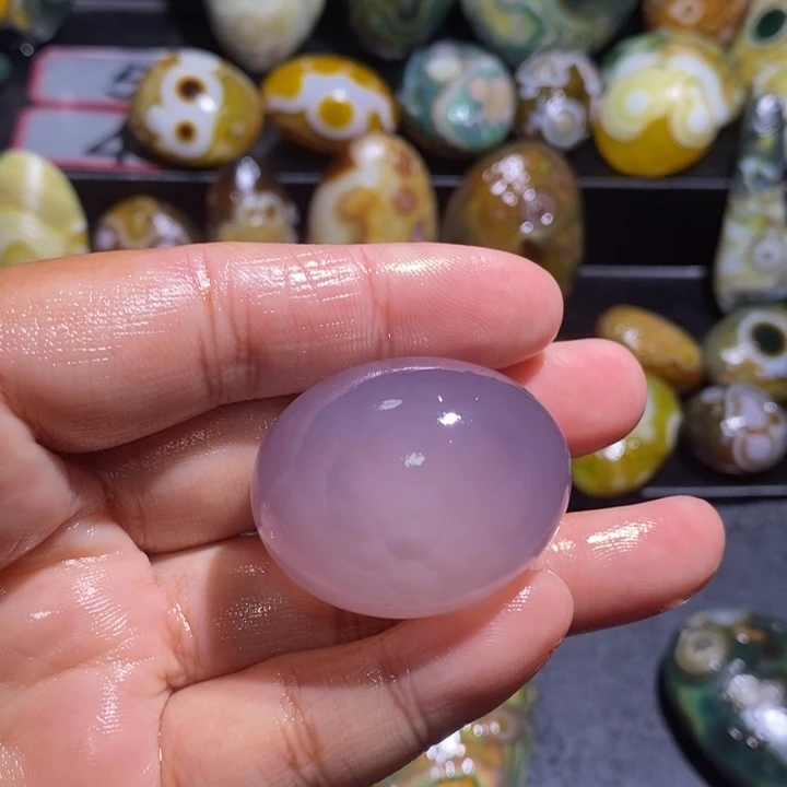 淘***）玛瑙/玉髓未镶嵌珠宝半成品