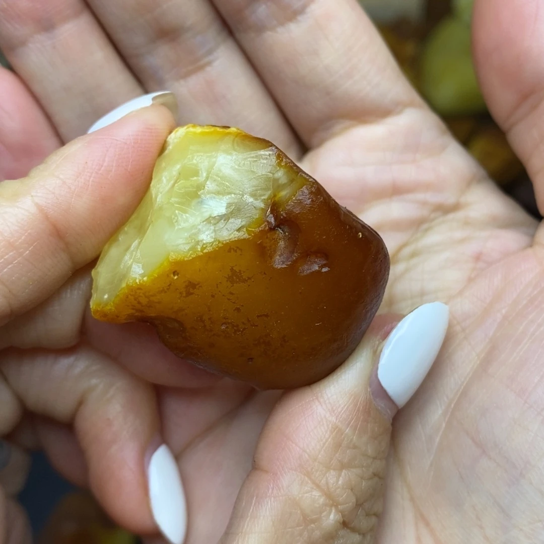 未镶嵌定制蜜蜡胖