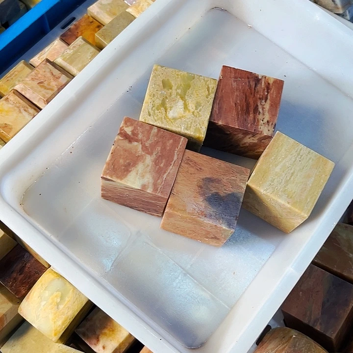 青田石印石用****9晚上给大家