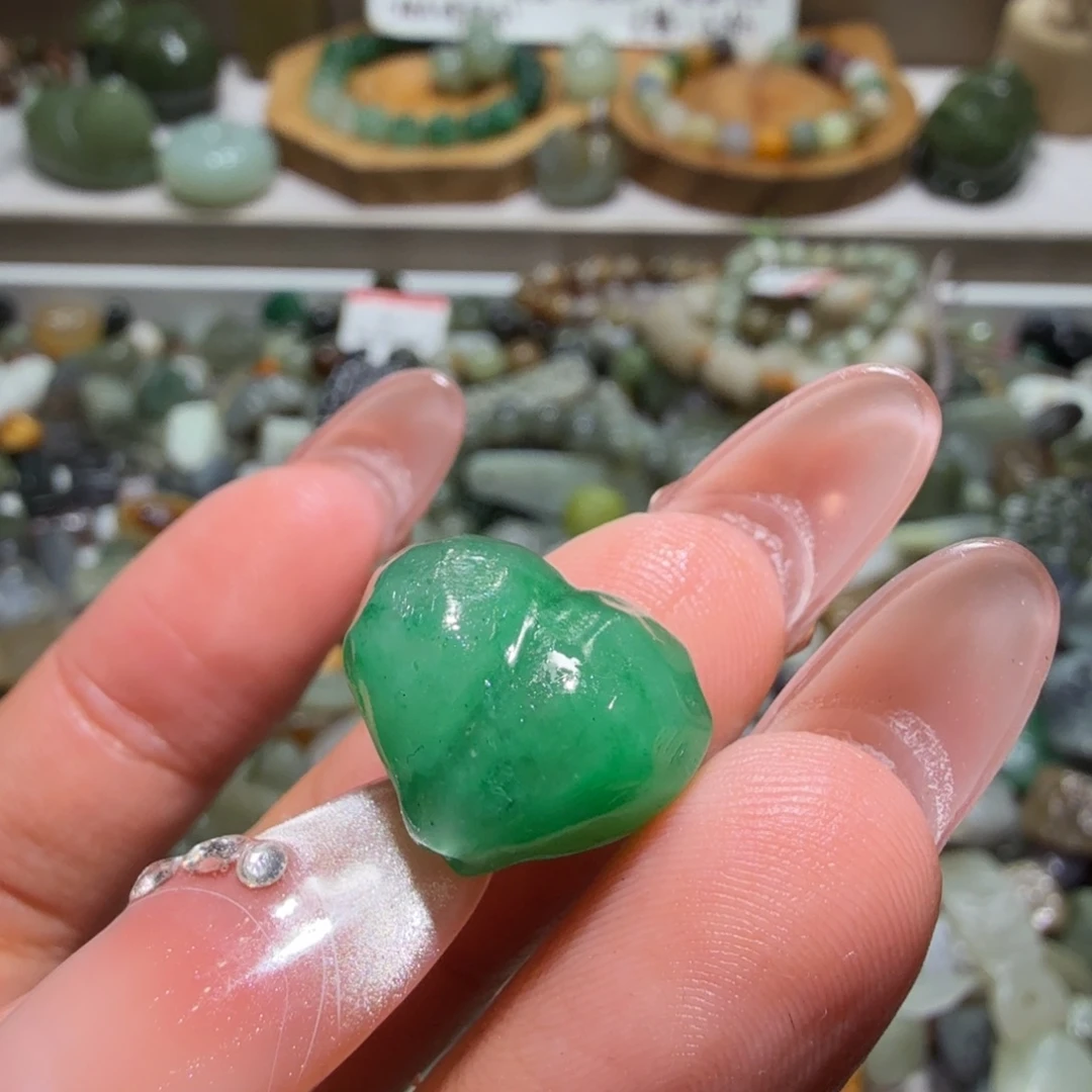 和田玉未镶嵌珠宝奇石