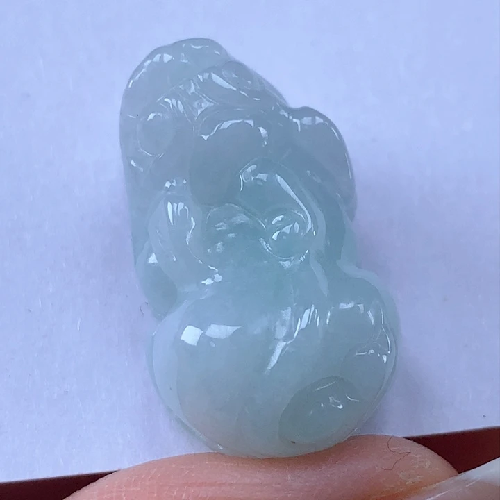 颈饰未镶嵌翡翠貔貅吊坠