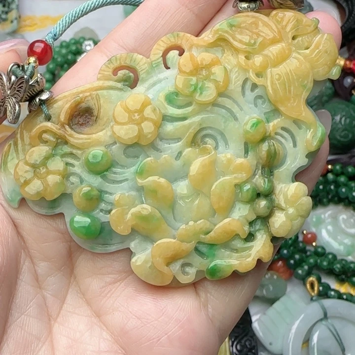 翡翠未镶嵌颈饰天然A货518