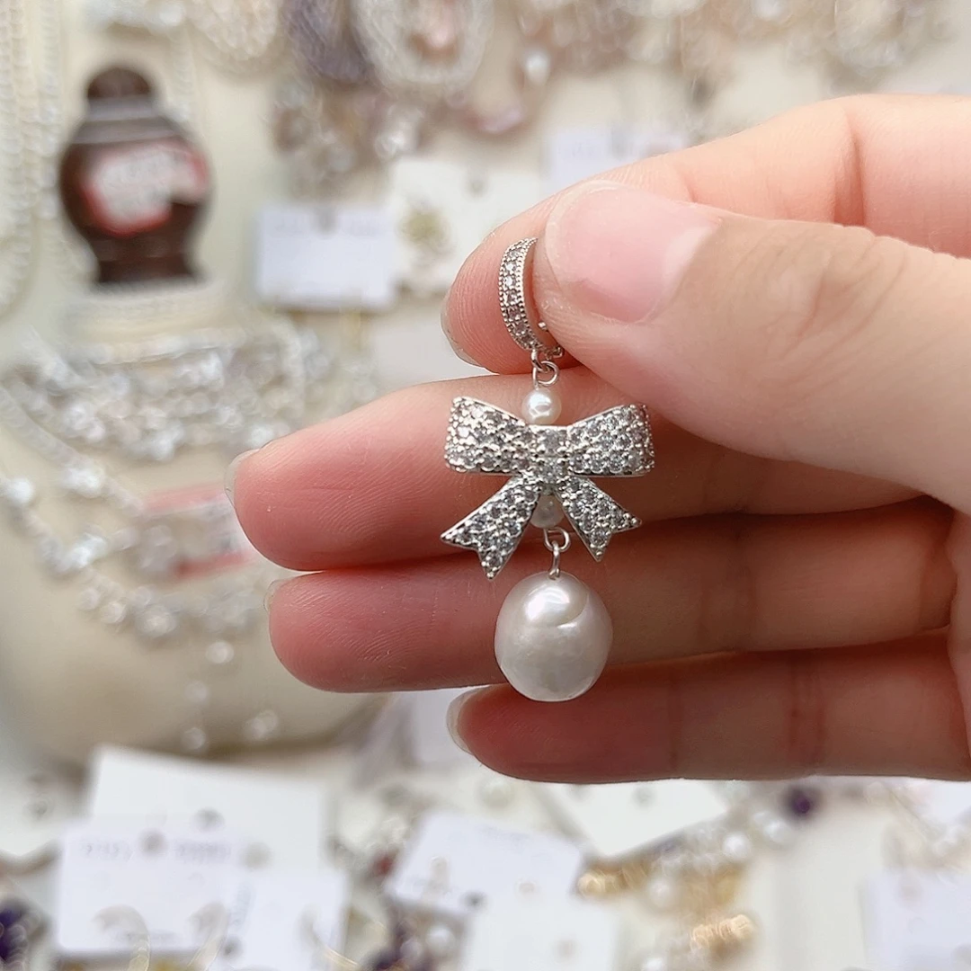 颈饰未镶嵌淡水珍珠