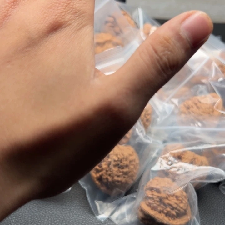 文玩核桃吊坠L**e王永打包