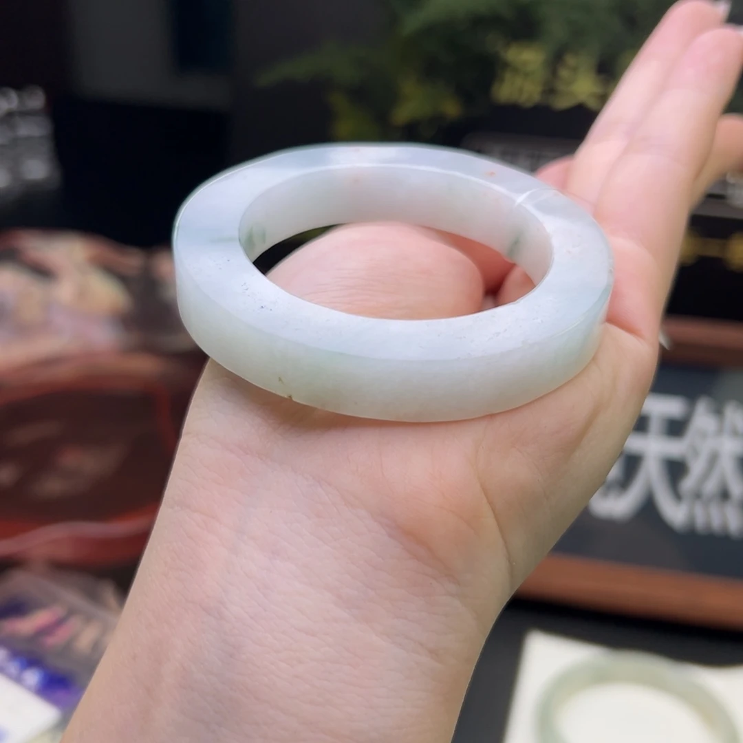 1***3定制翡翠未镶嵌翡翠手镯翡翠手镯翡翠手镯