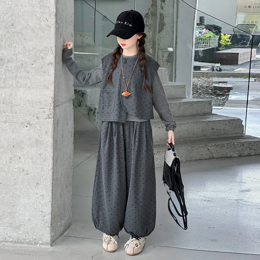 女童早秋套装2025新款儿童秋装洋气时髦韩系女大童马甲三件套春秋