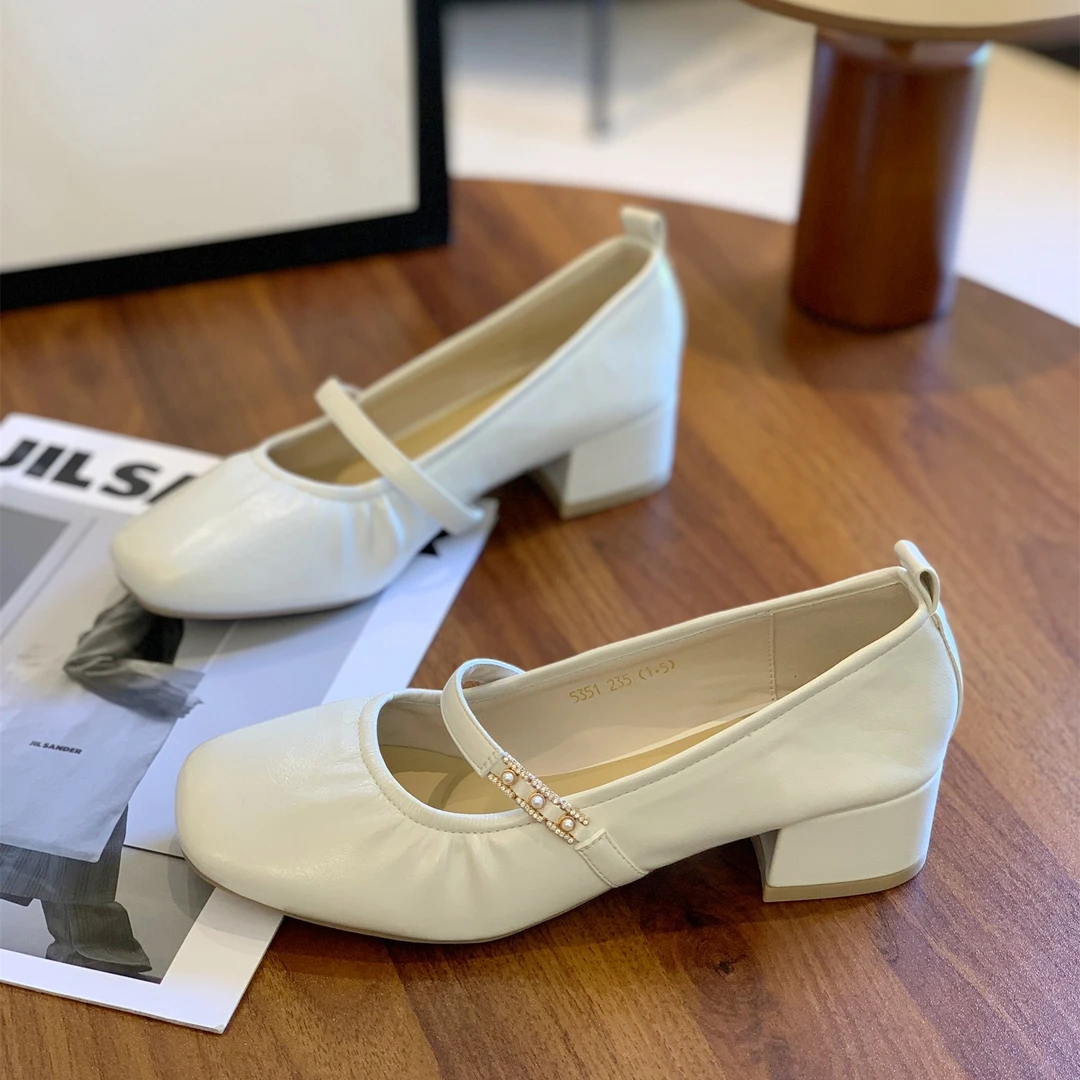 小香风玛丽珍鞋女2025秋季粗跟配裙子浅口气质单鞋优雅温柔晚晚鞋