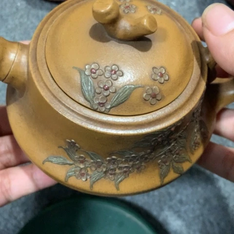 用***1陶瓷摆件爱好者摆上
