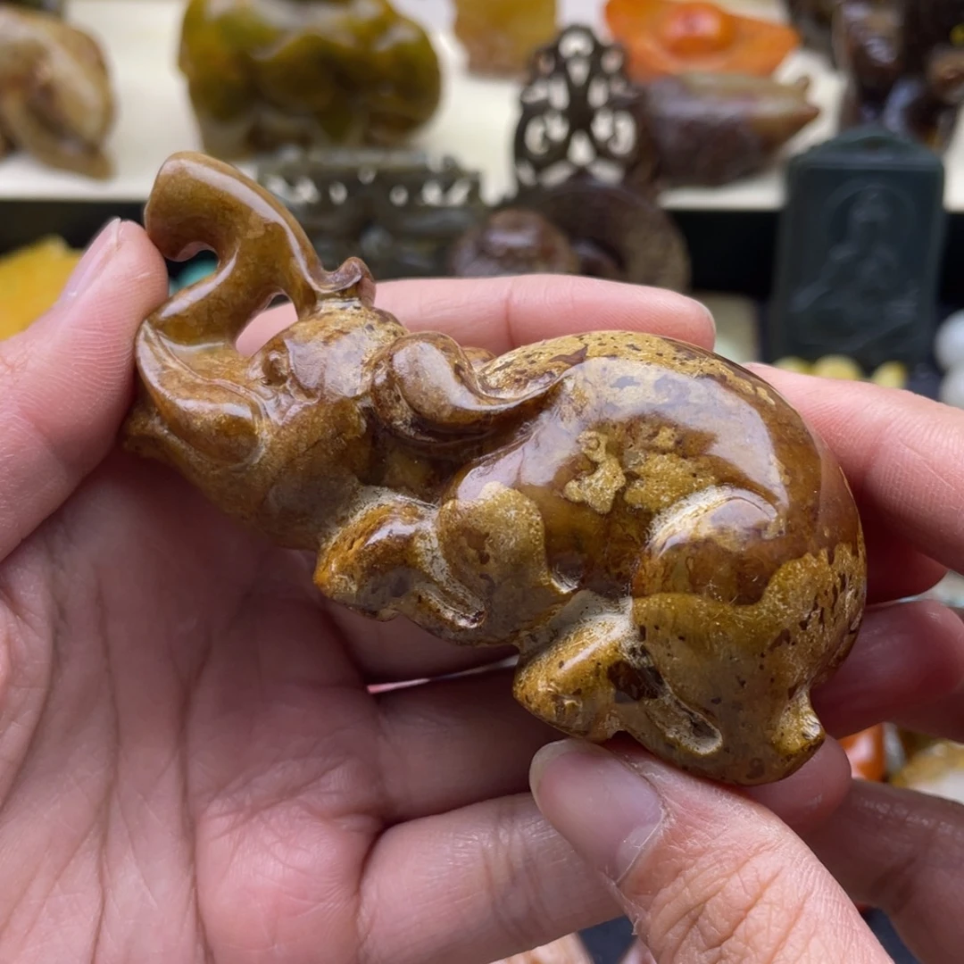 未镶嵌蛇纹石玉颈饰92