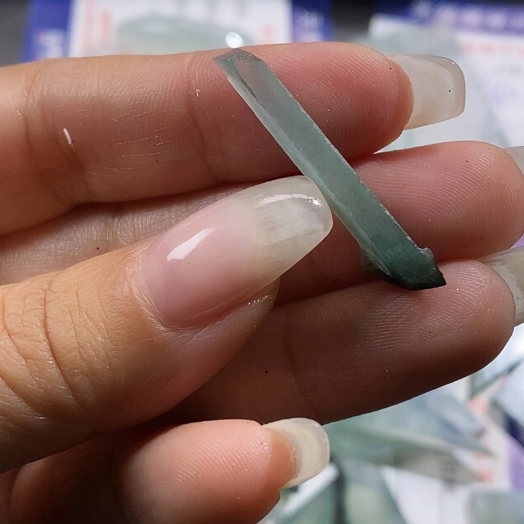 未镶嵌挂件翡翠玩*石