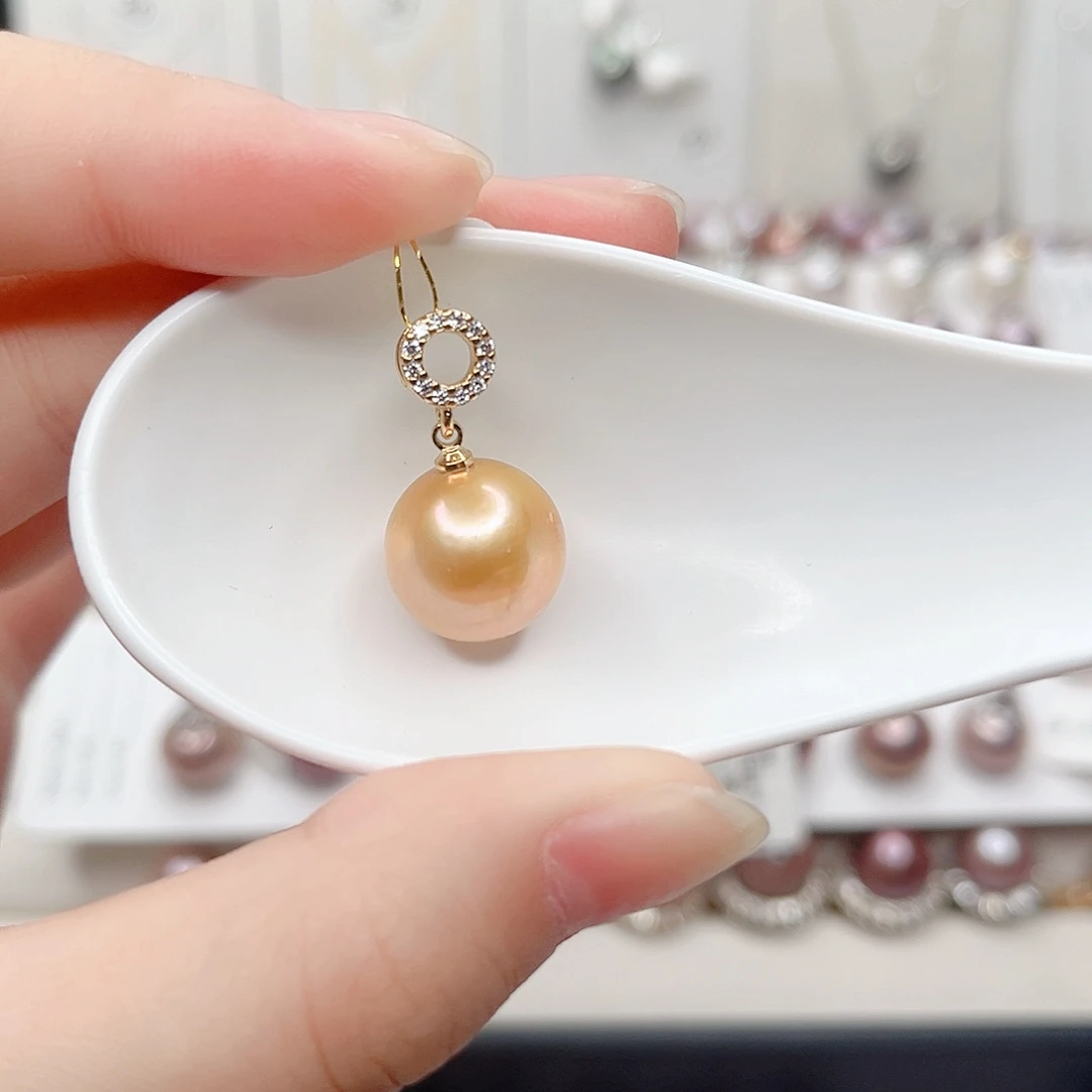 合金淡水珍珠吊坠(赠链)