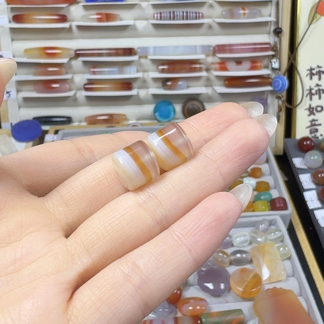 L***a玛瑙/玉髓未镶嵌天然玛瑙