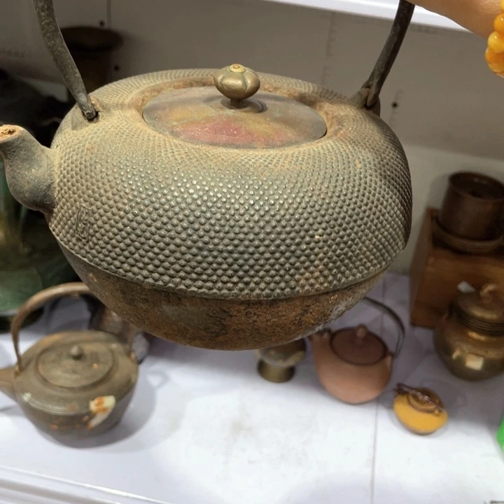 陌*笙新亿阁中古商品默认微瑕