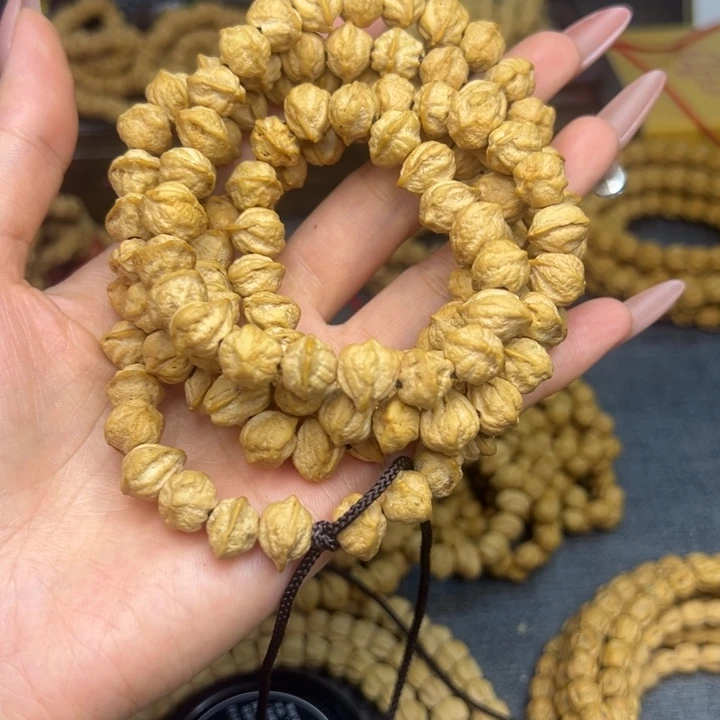 【闪购商品】柏香籽/百香籽吊坠嗯*