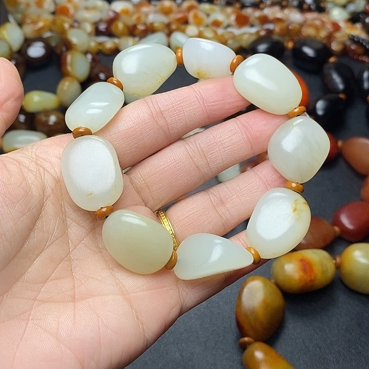 1***航和田玉未镶嵌手链