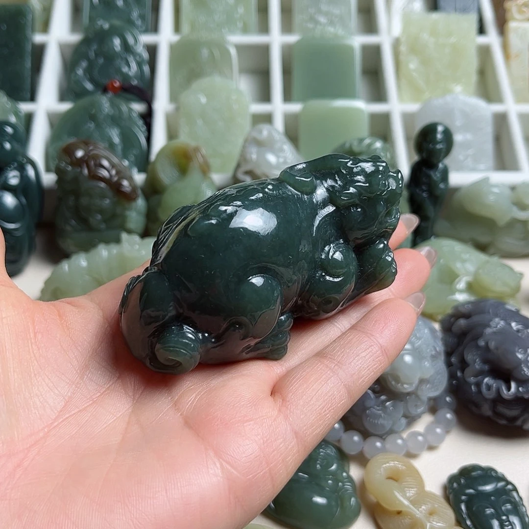 和田玉未镶嵌挂件杜*利