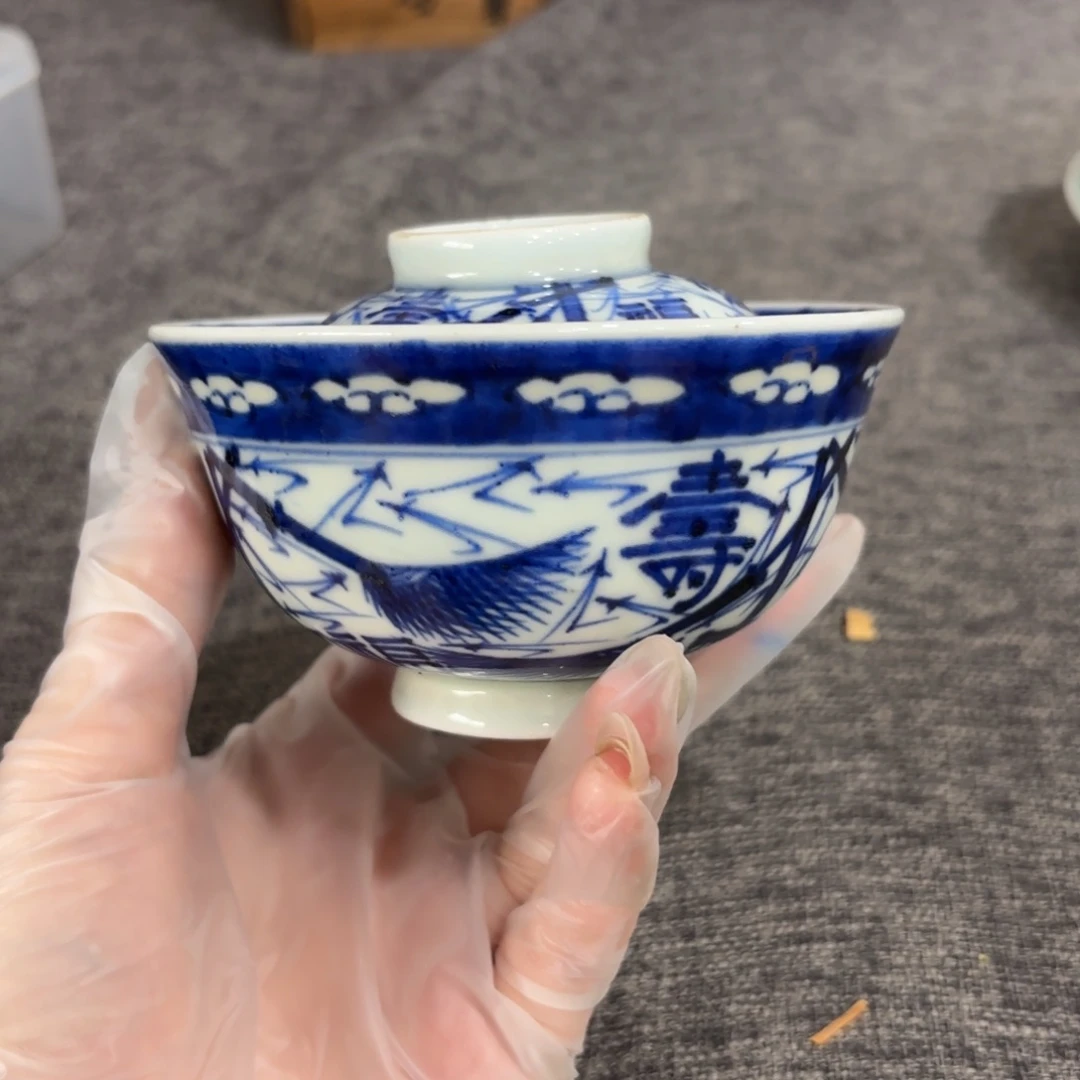 瓷片非常好看的花瓶