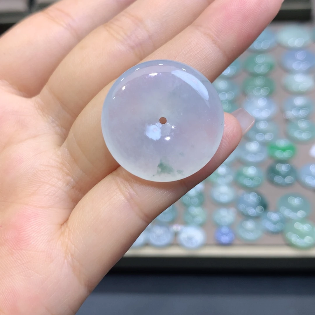 翡翠未镶嵌颈饰平安扣25.8*5.7