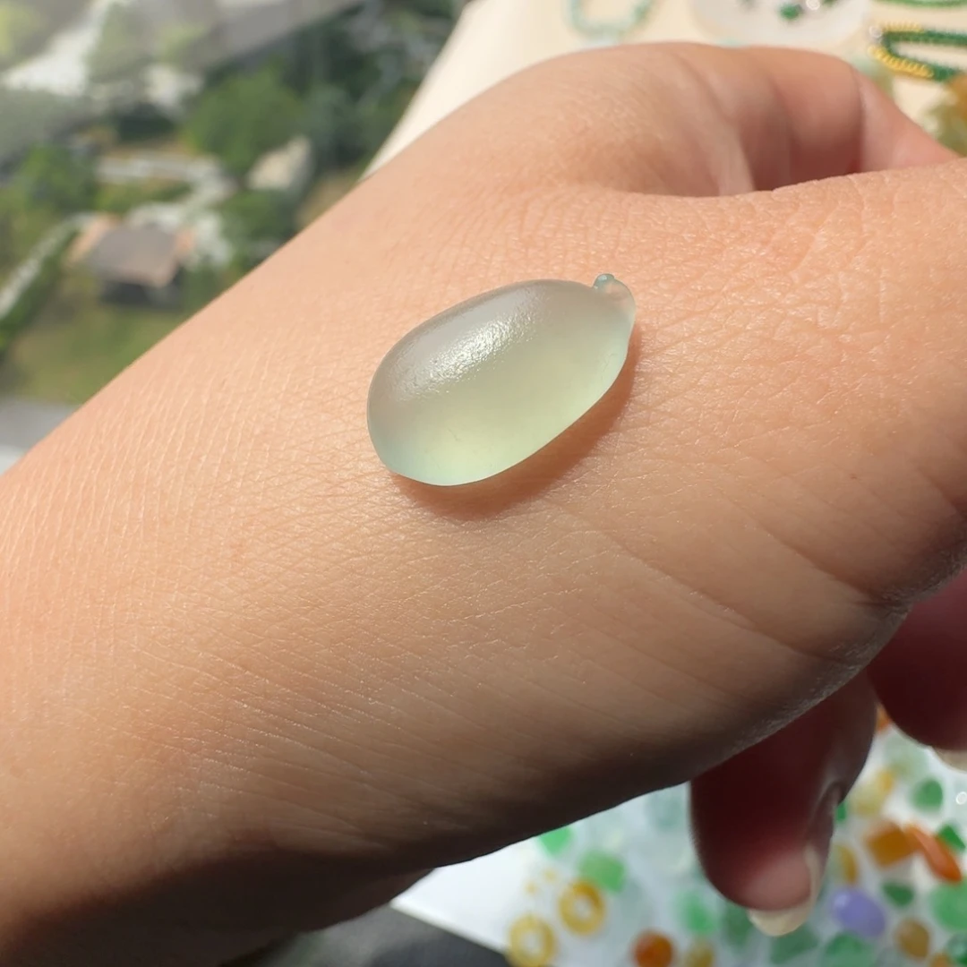 未镶嵌定制翡翠冰种福瓜
