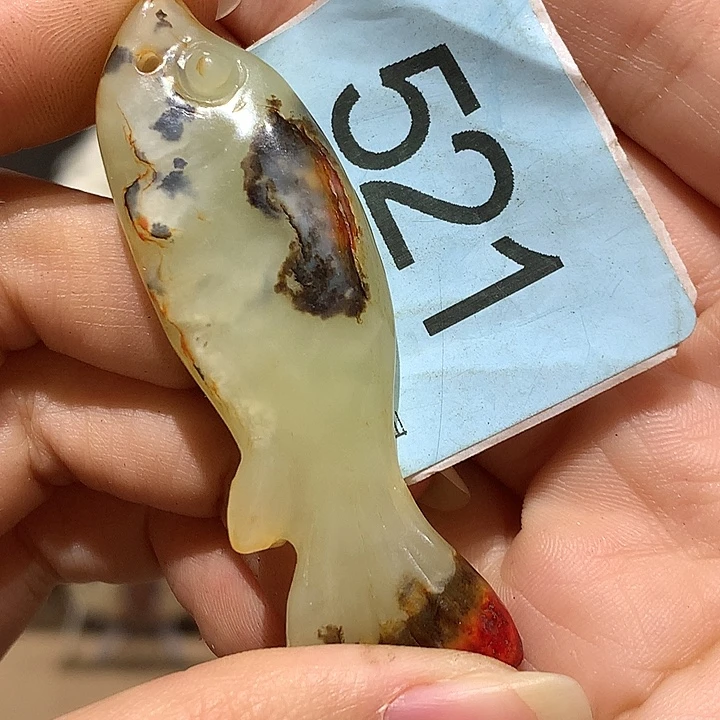 知***秋和田玉未镶嵌挂件