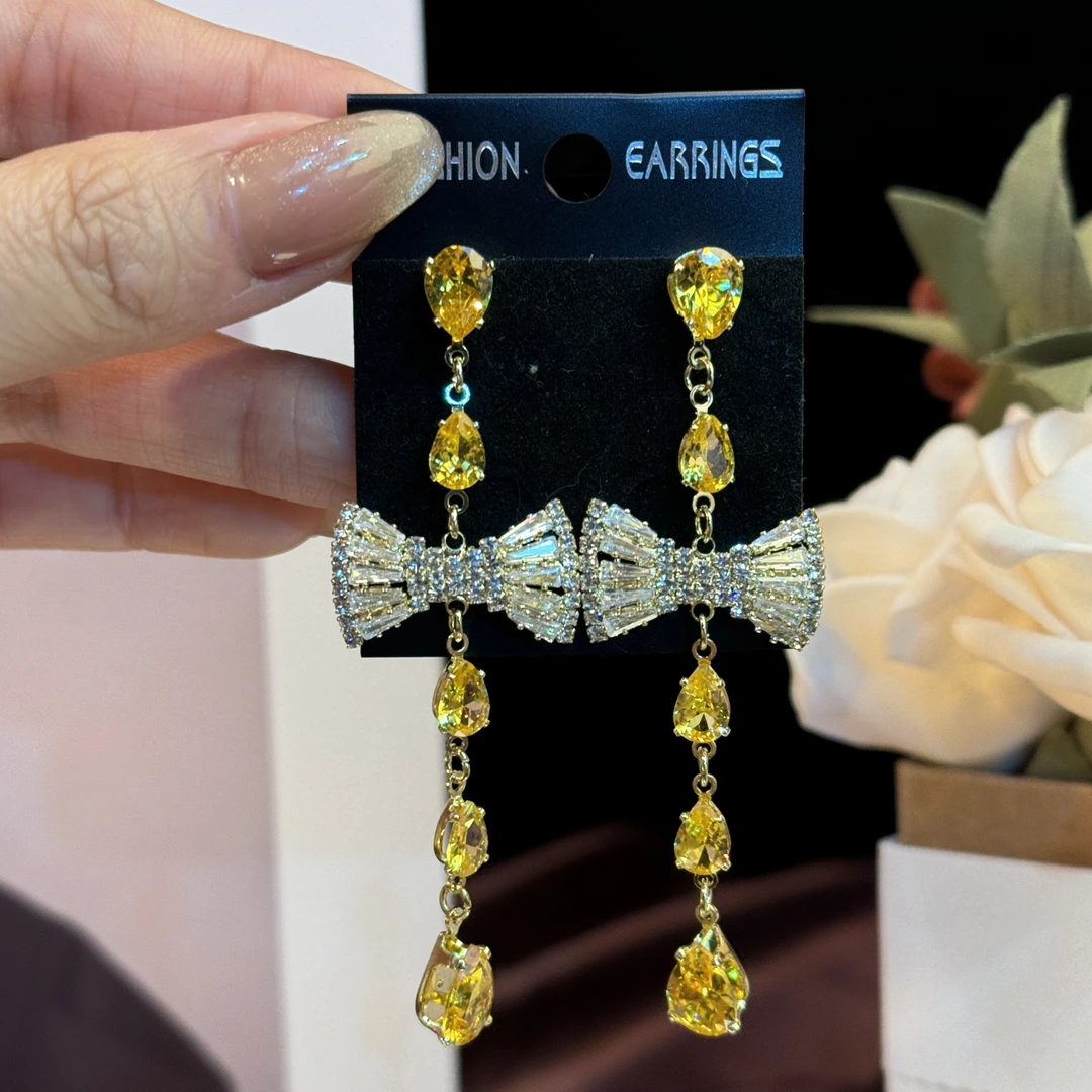 铜合金耳饰 安好】气质轻奢时尚长款精致耳环优雅甜美设计师耳钉女