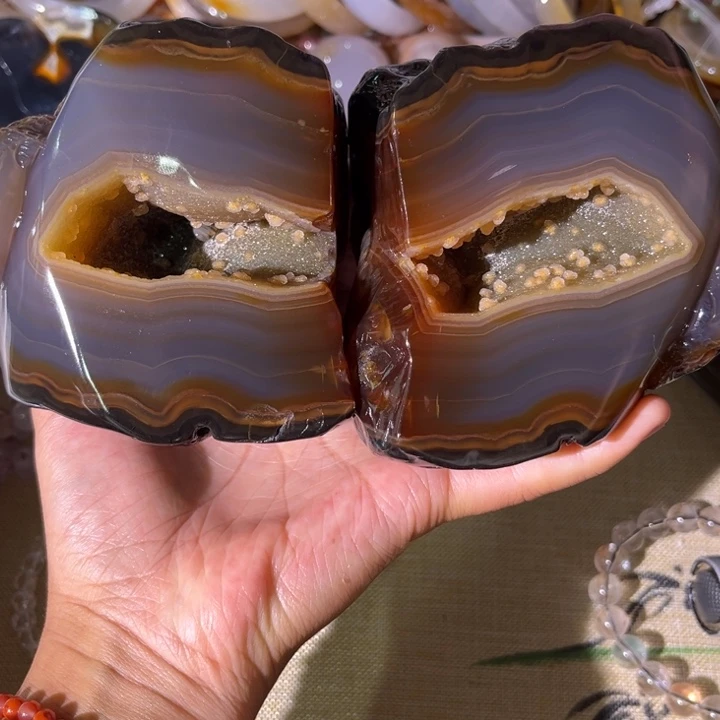 未镶嵌玛瑙/玉髓珠宝奇石