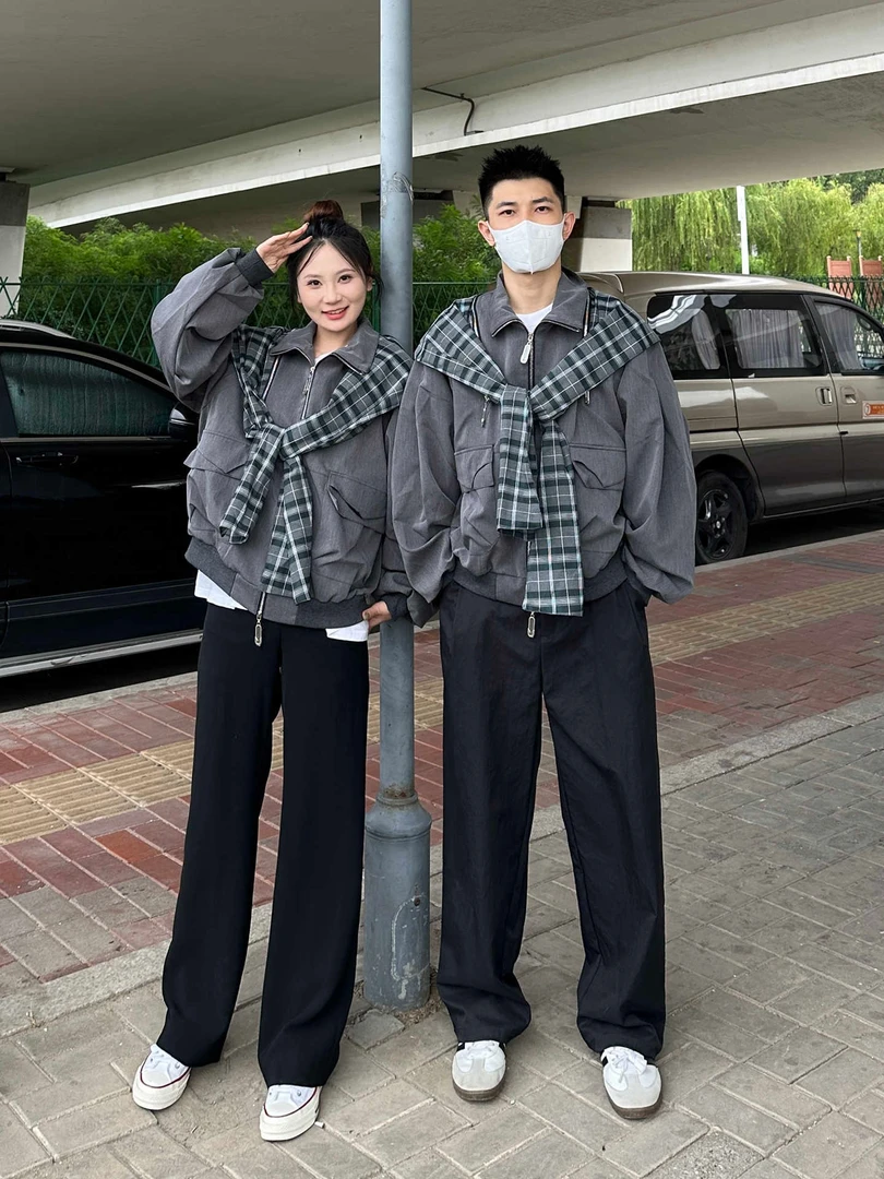 美式假两件连帽复古格子情侣夹克外套男士秋季日系港风潮休闲上衣