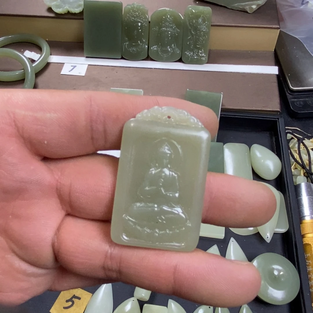 颈饰未镶嵌和田玉Z*G043