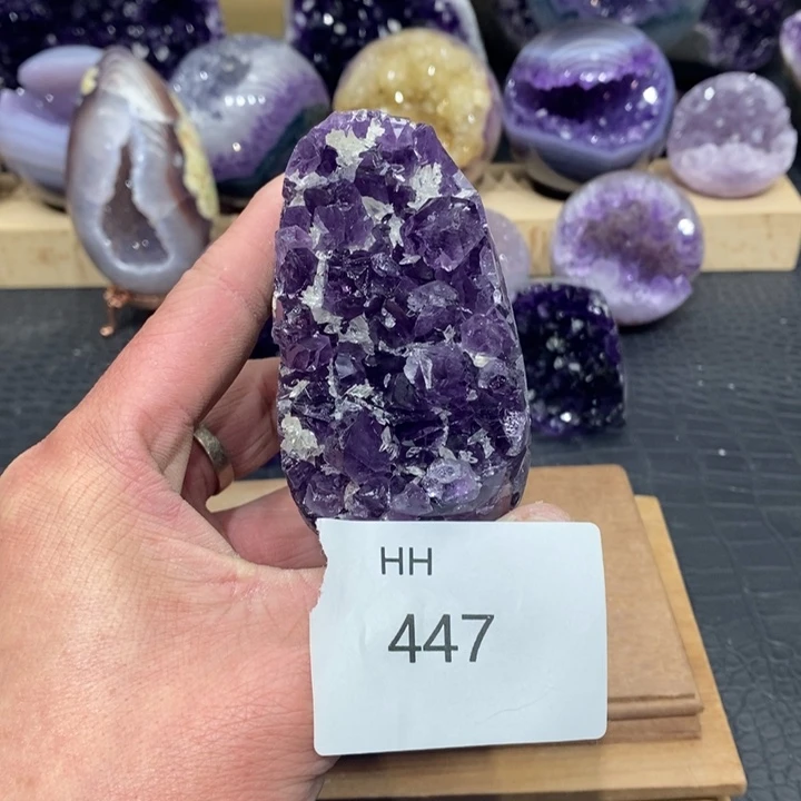 紫晶大型摆件（非配饰）未镶嵌